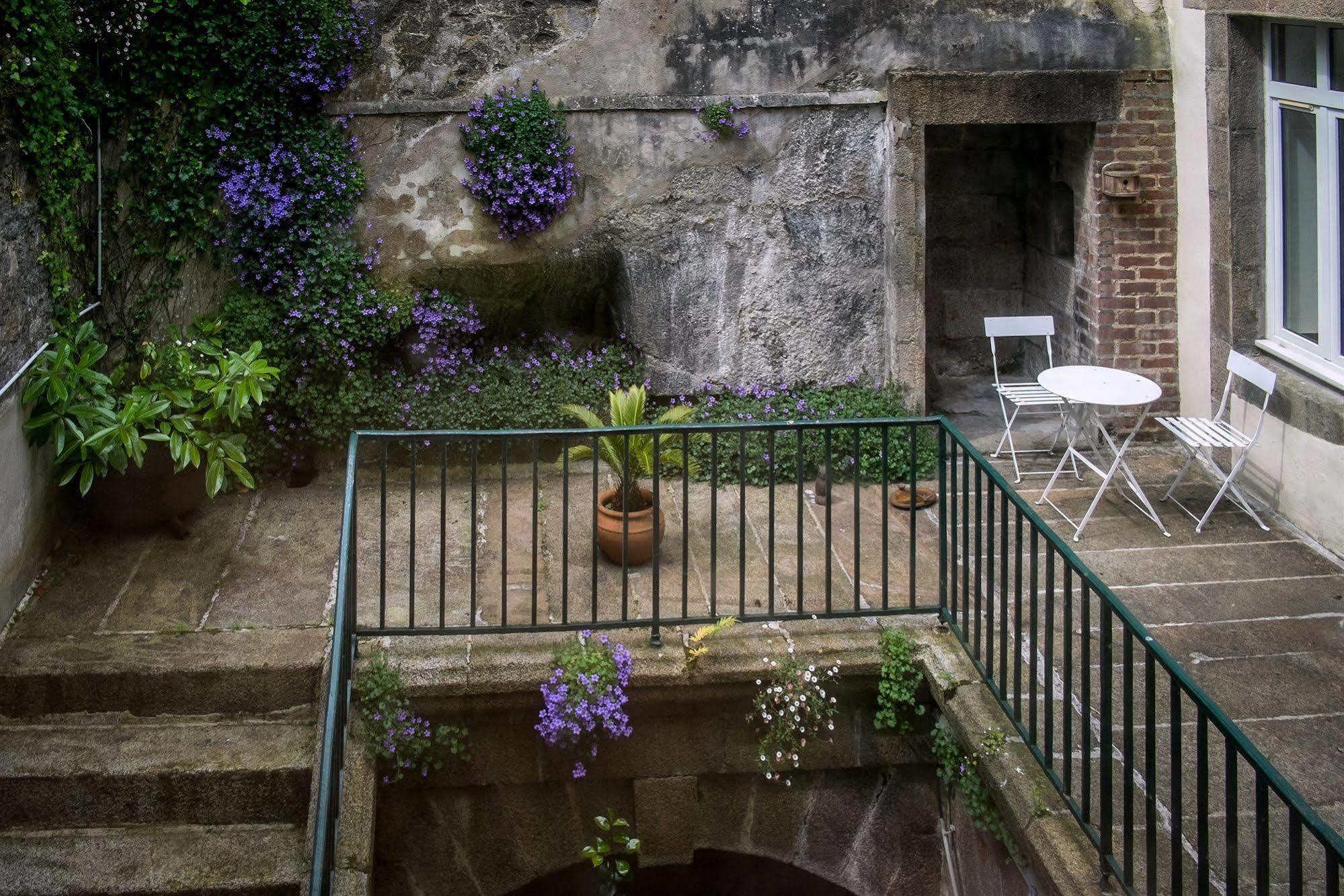 Hôtel Du Port Morlaix Buitenkant foto